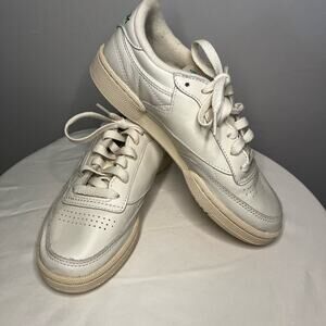 Reebok Classics Lifestyle Club C85 Sneakers Throwback 80s 90s